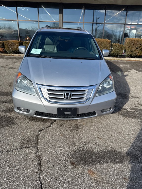2010 Honda Odyssey Image 2