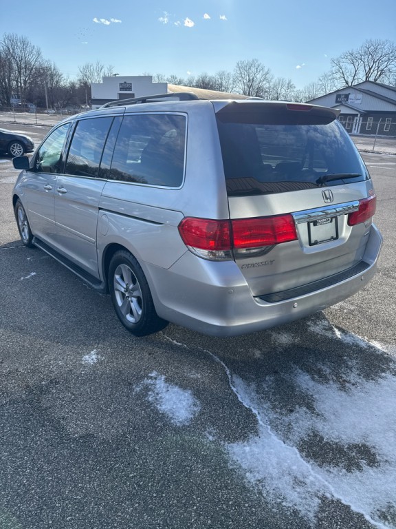 2010 Honda Odyssey Image 4