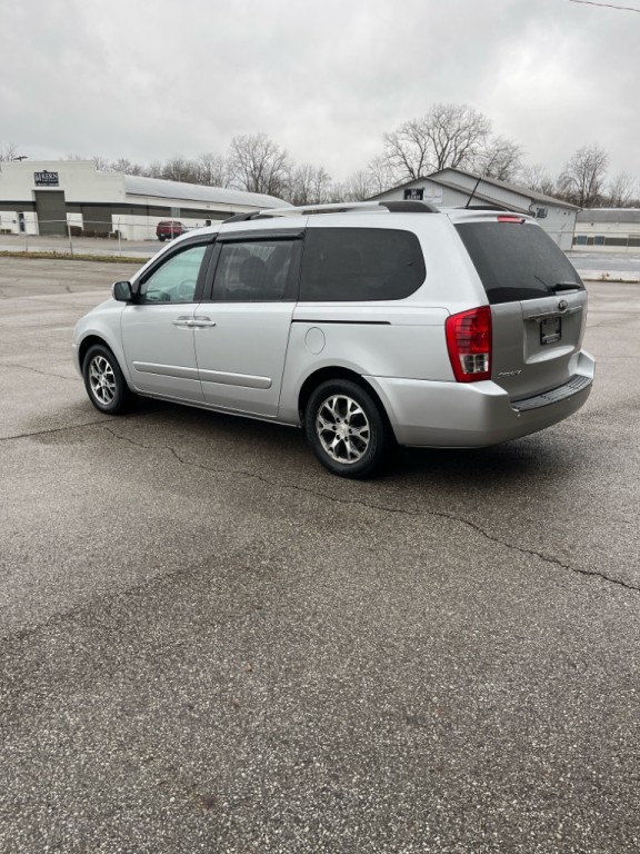 2014 Kia Sedona Image 5