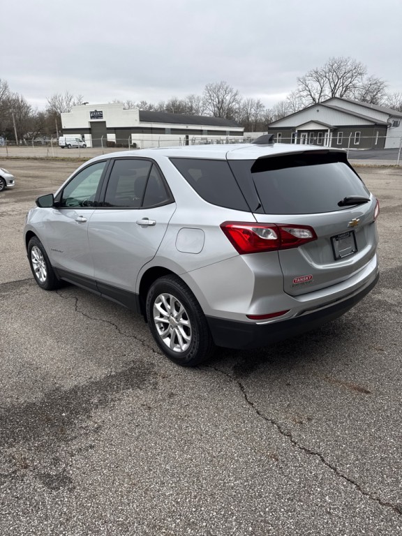 2018 Chevrolet Equinox Image 4
