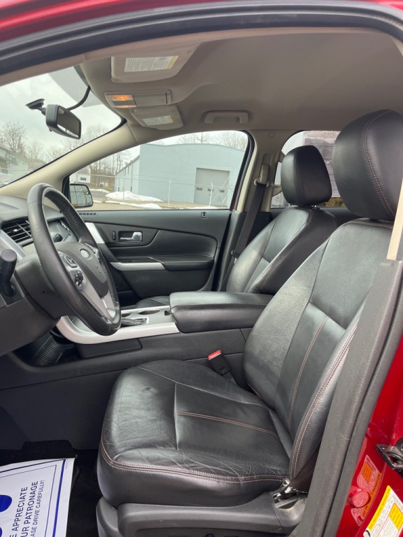 2013 Ford Edge Image 13