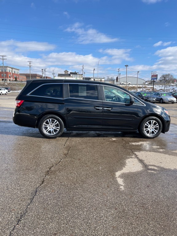 2012 Honda Odyssey Image 8