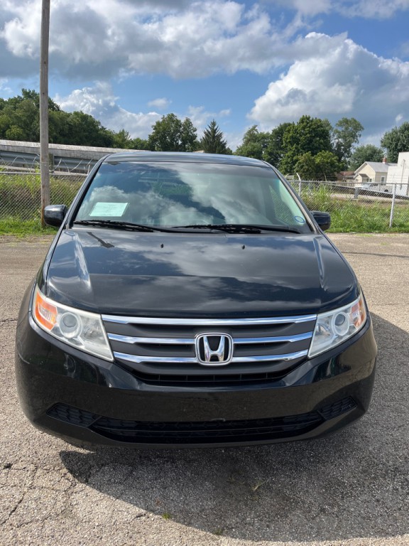 2012 Honda Odyssey Image 2