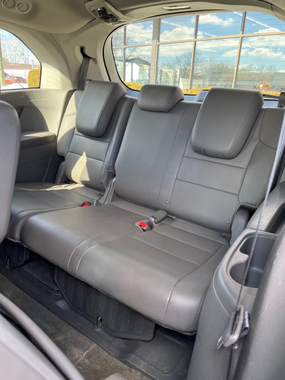 2012 Honda Odyssey Image 12
