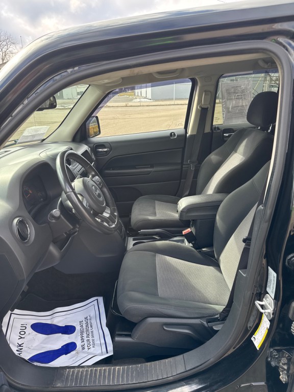 2015 Jeep Patriot Image 9