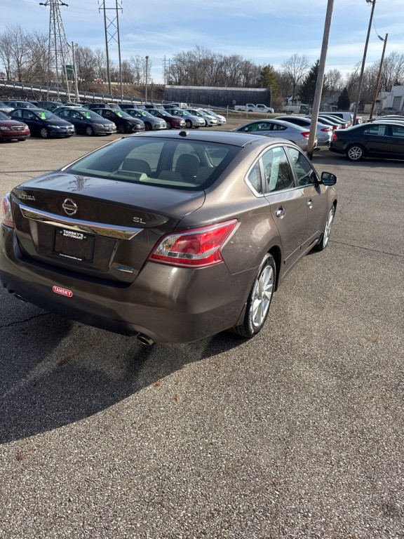 2013 Nissan Altima Image 6
