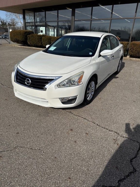 2015 Nissan Altima Image 3