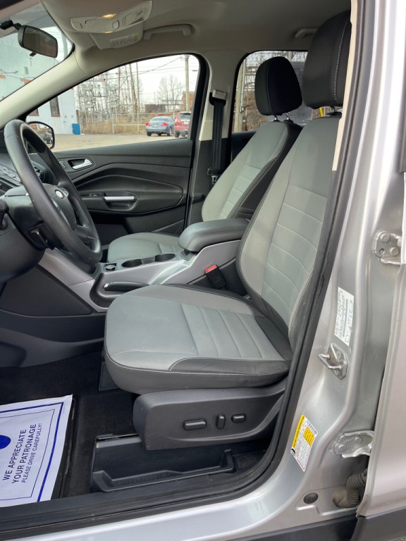 2016 Ford Escape Image 12