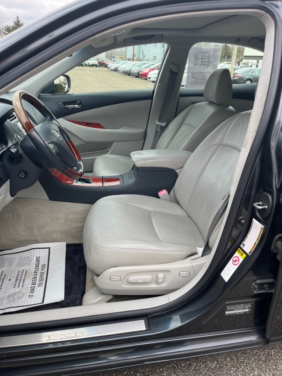 2007 Lexus ES Image 11