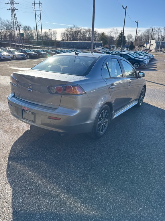 2015 Mitsubishi Lancer Image 6