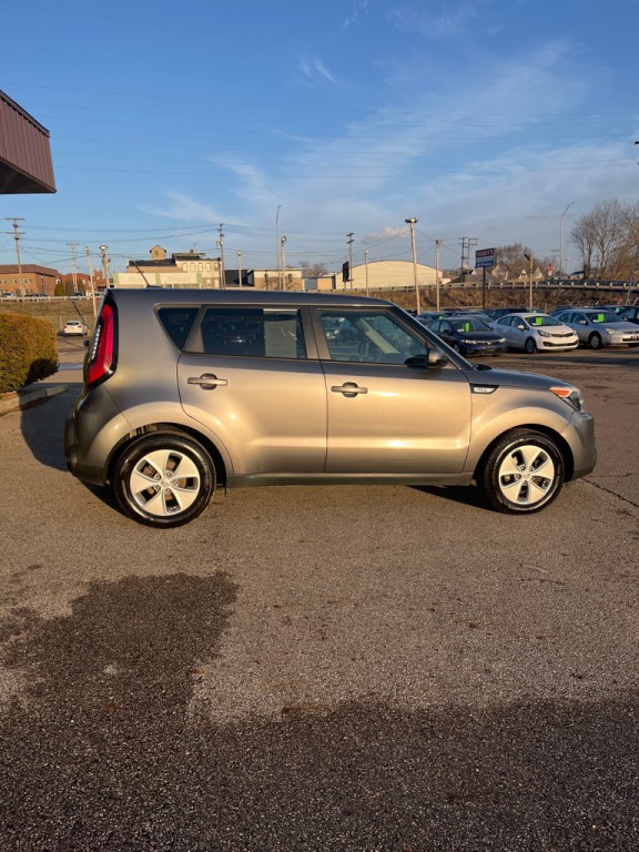 2015 Kia Soul Image 8