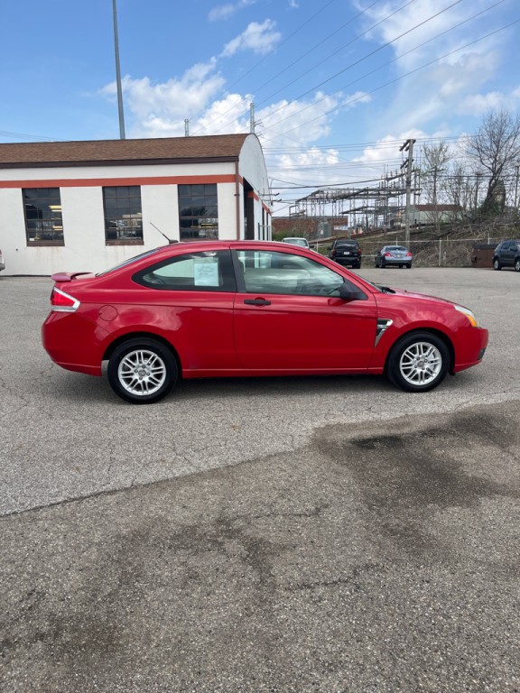 2008 Ford Focus Image 8