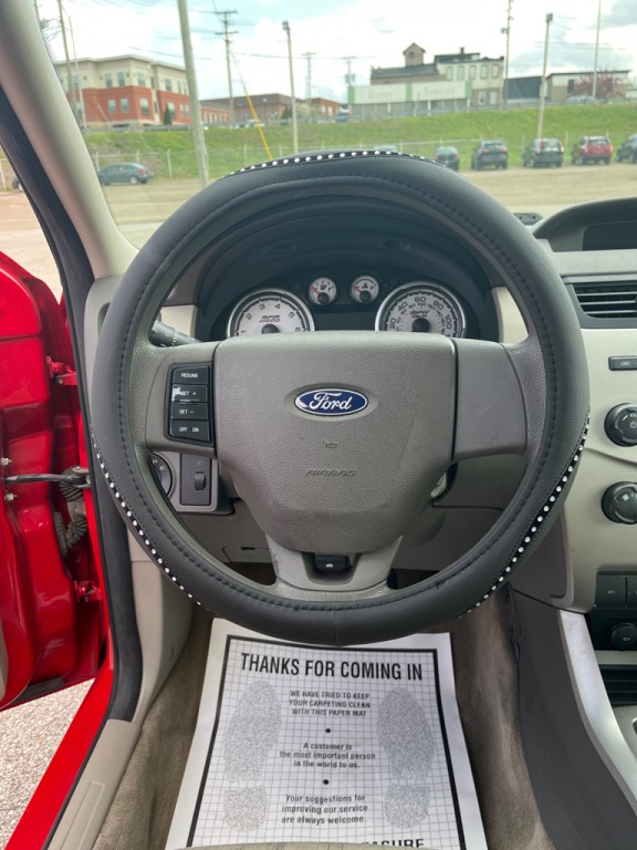 2008 Ford Focus Image 9