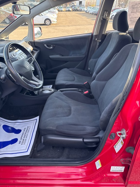 2011 Honda Fit Image 9