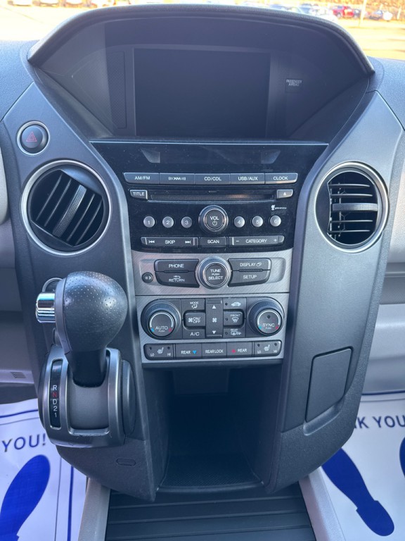 2015 Honda Pilot Image 8