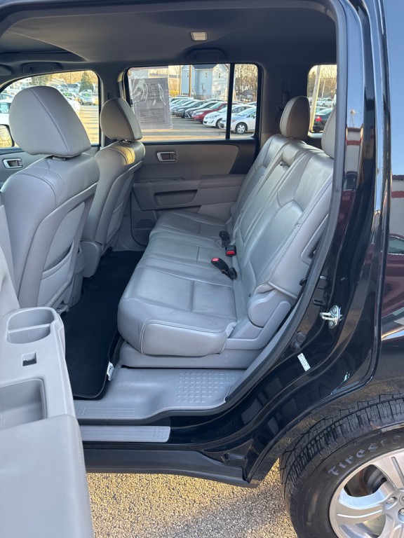 2015 Honda Pilot Image 10