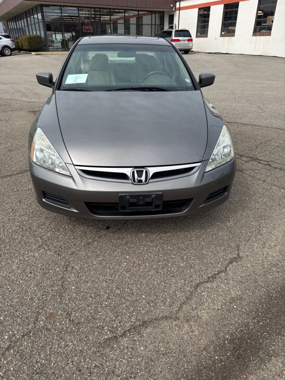 2007 Honda Accord Image 2