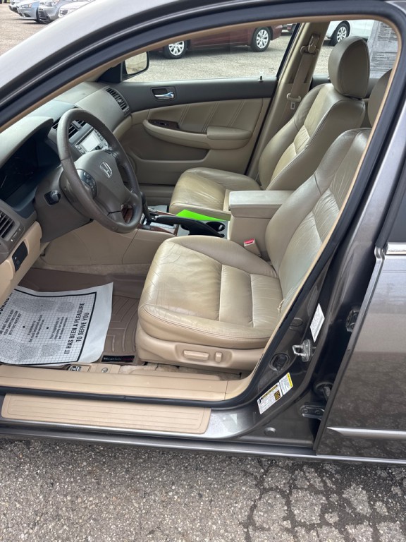 2007 Honda Accord Image 9