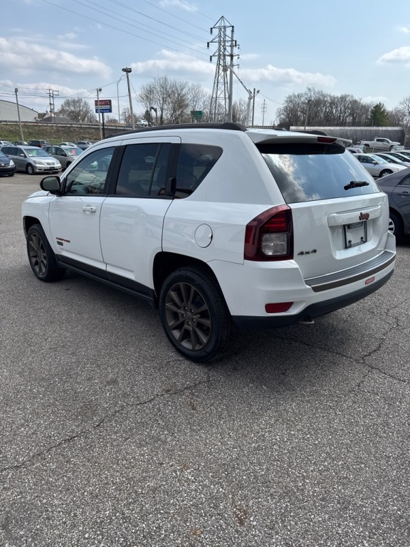 2016 Jeep Compass Image 4