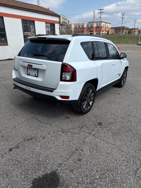2016 Jeep Compass Image 6
