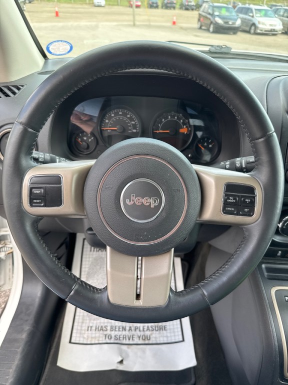 2016 Jeep Compass Image 7