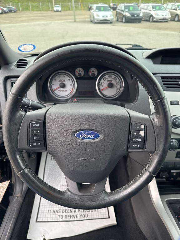 2010 Ford Focus Image 7