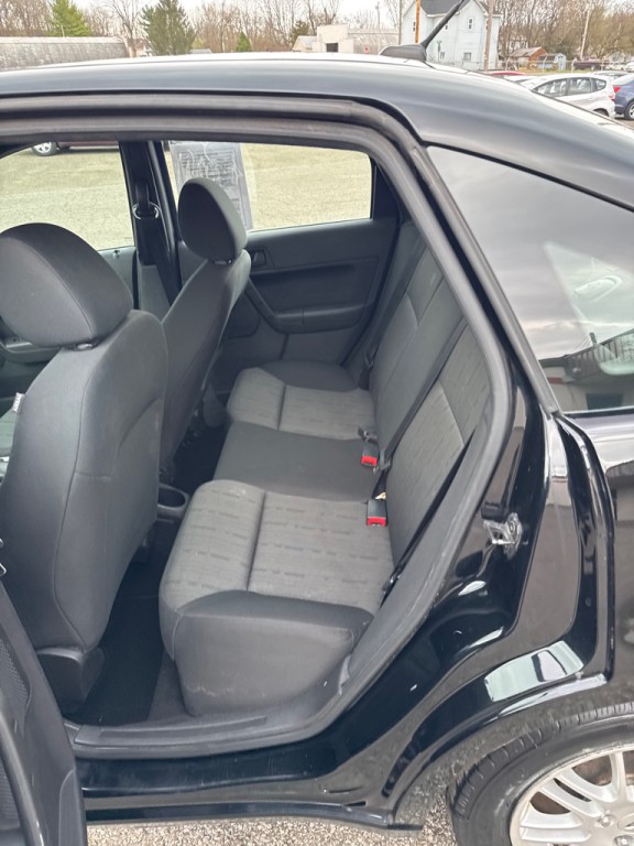 2010 Ford Focus Image 10