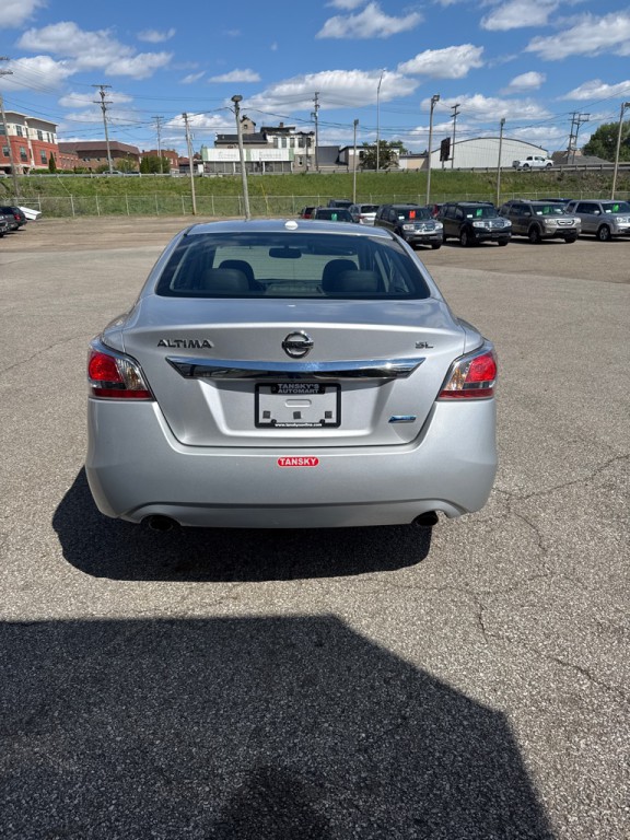 2014 Nissan Altima Image 5