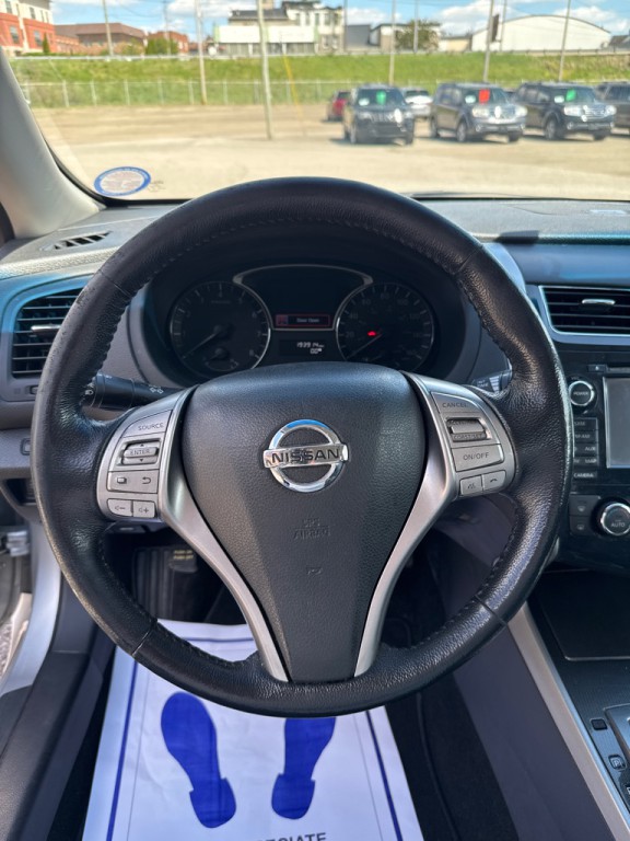 2014 Nissan Altima Image 7