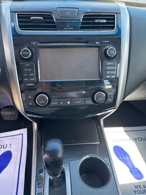 2014 Nissan Altima Image 8
