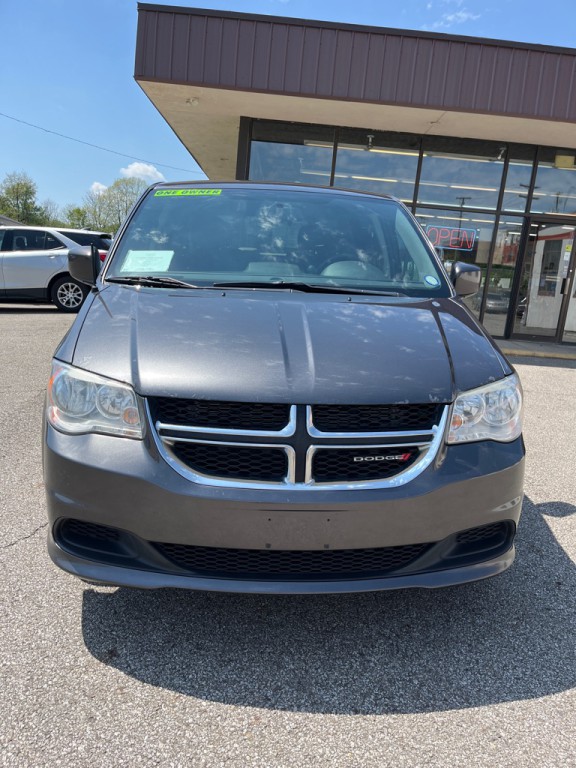 2016 Dodge Grand Caravan Image 2