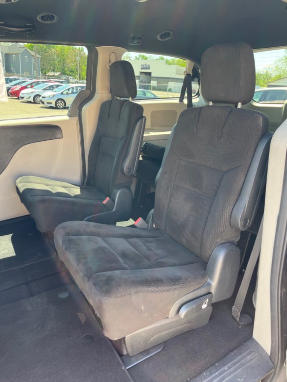 2016 Dodge Grand Caravan Image 13