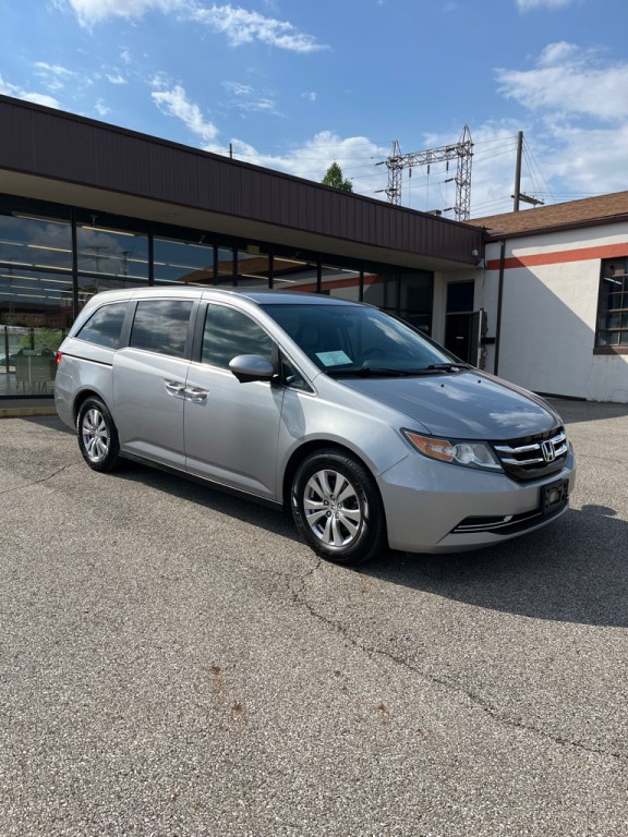 2016 Honda Odyssey Image 1