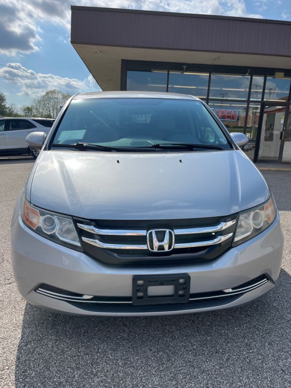 2016 Honda Odyssey Image 2