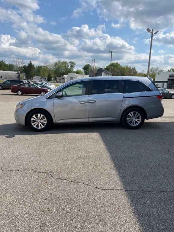 2016 Honda Odyssey Image 4