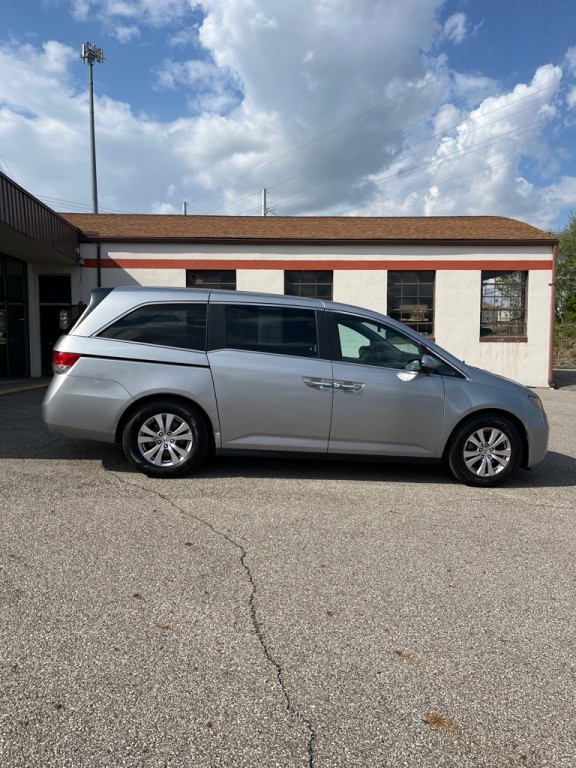 2016 Honda Odyssey Image 7