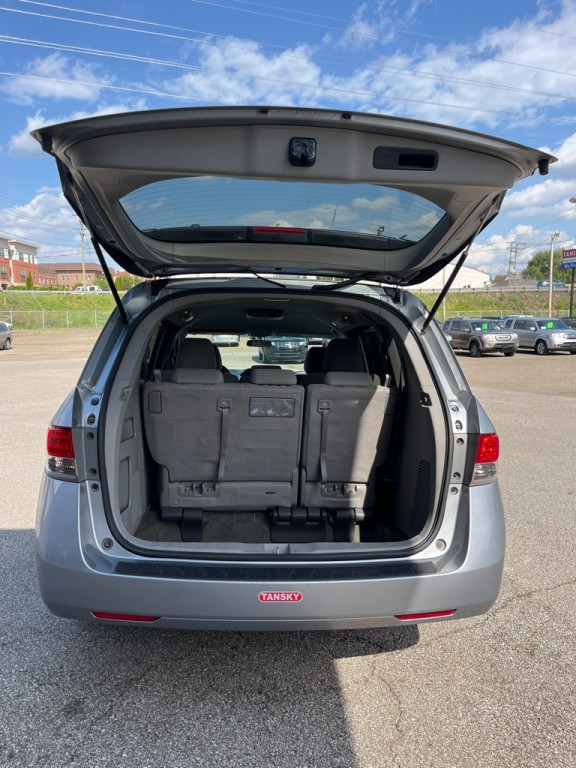 2016 Honda Odyssey Image 8