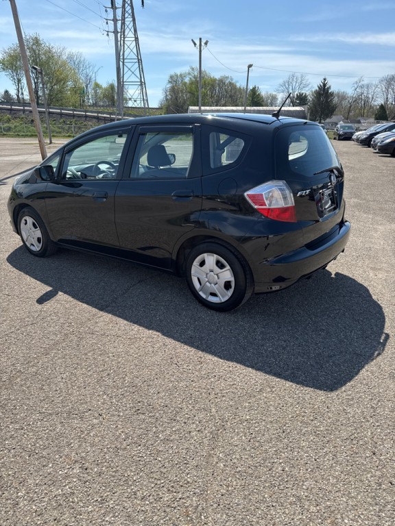 2013 Honda Fit Image 4