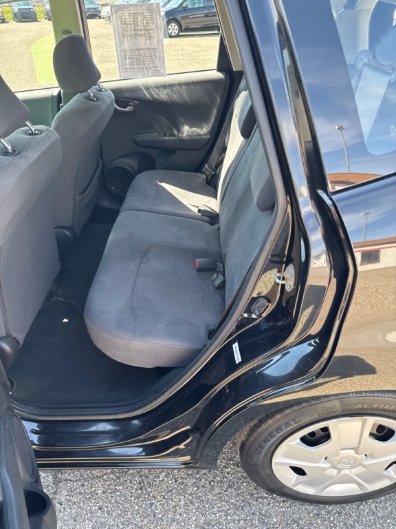 2013 Honda Fit Image 10