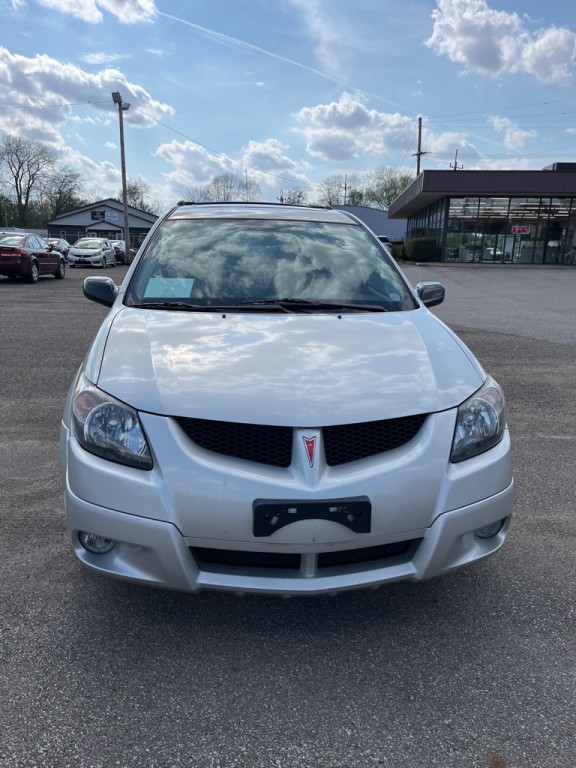 2003 Pontiac Vibe Image 2