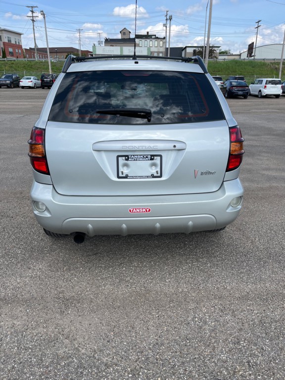 2003 Pontiac Vibe Image 6