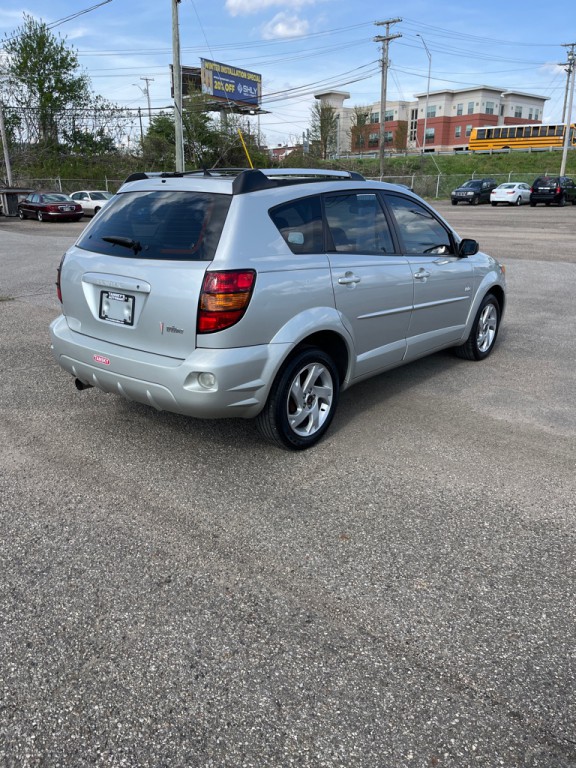 2003 Pontiac Vibe Image 8
