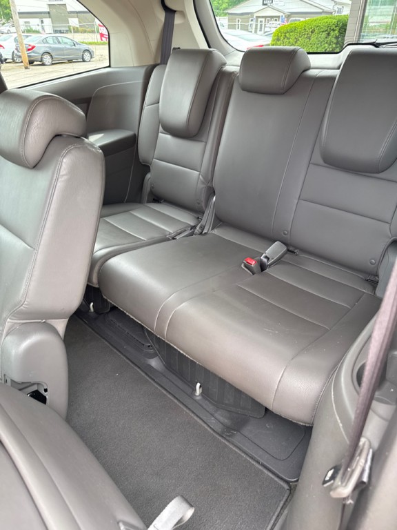 2012 Honda Odyssey Image 11
