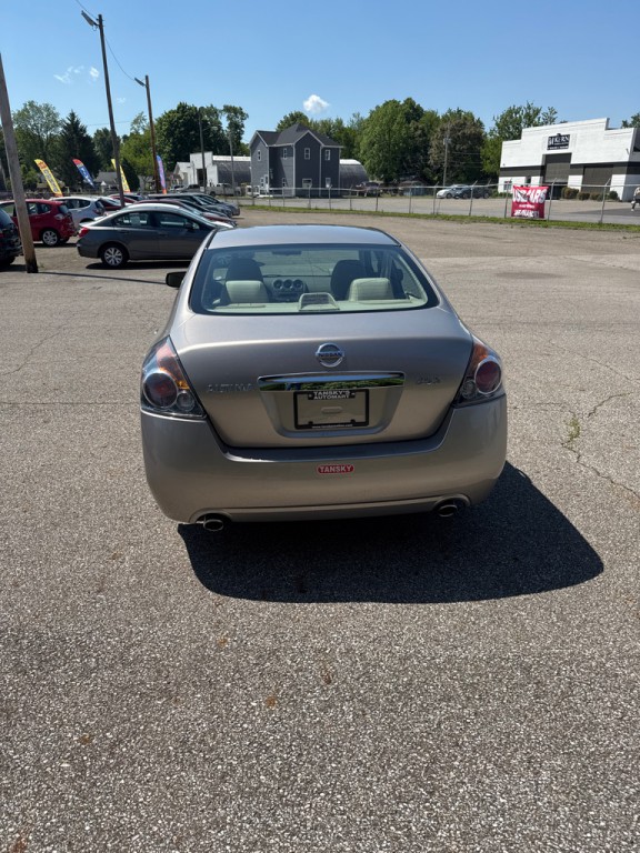 2012 Nissan Altima Image 5