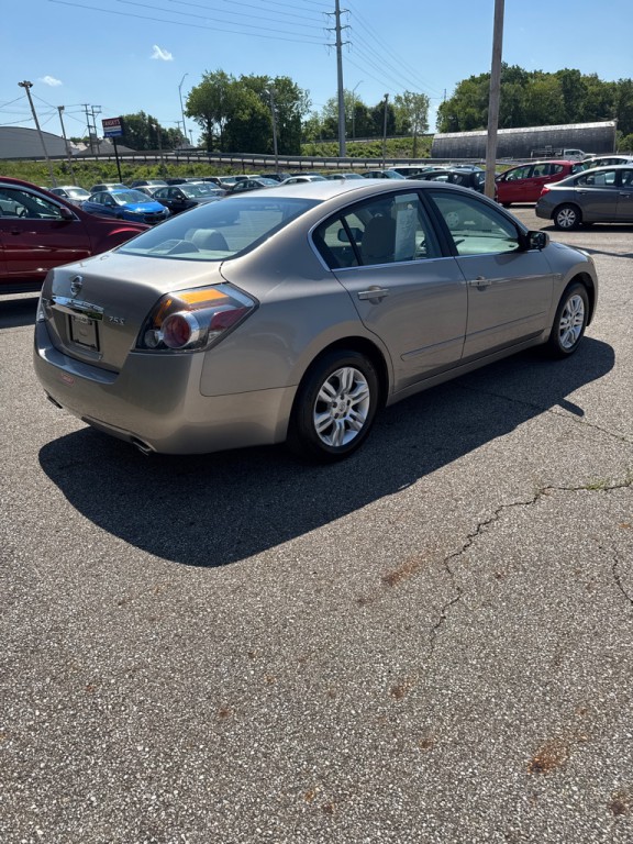 2012 Nissan Altima Image 6
