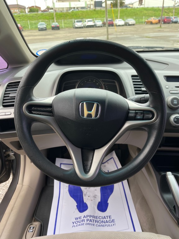 2011 Honda Civic Image 9