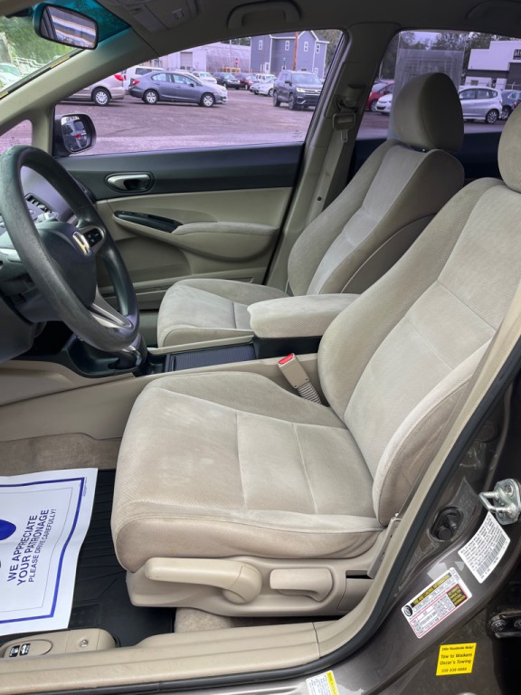 2011 Honda Civic Image 11