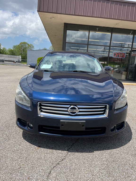 2014 Nissan Maxima Image 2