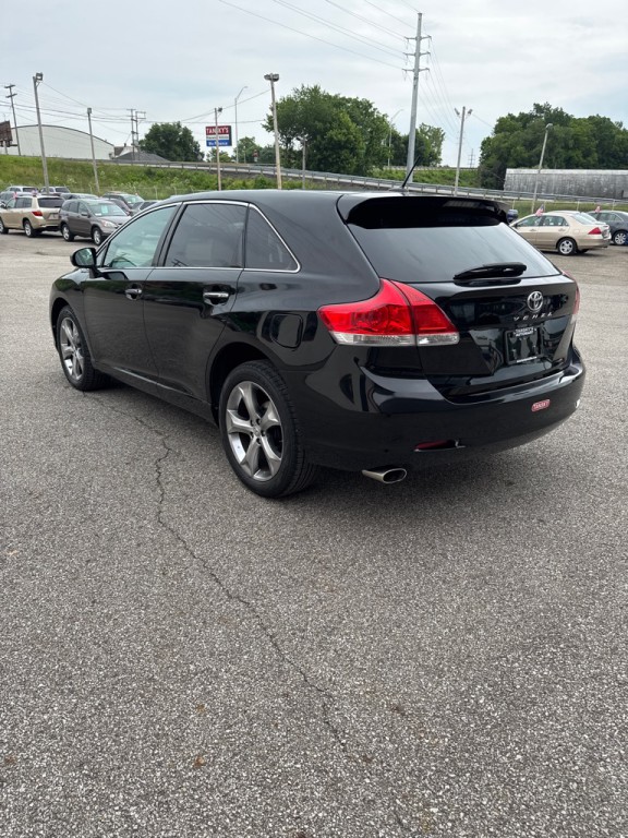 2011 Toyota Venza Image 4