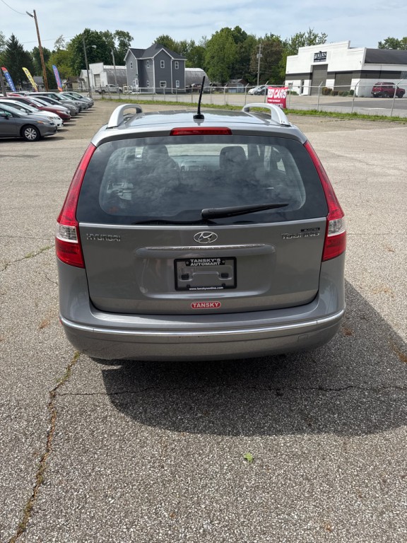 2012 Hyundai Elantra Image 5